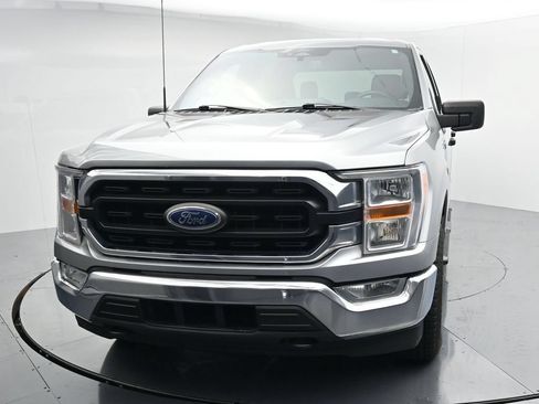 Used 2022 Ford F150 XLT w/ Equipment Group 301A Mid AWD/4WD image 3
