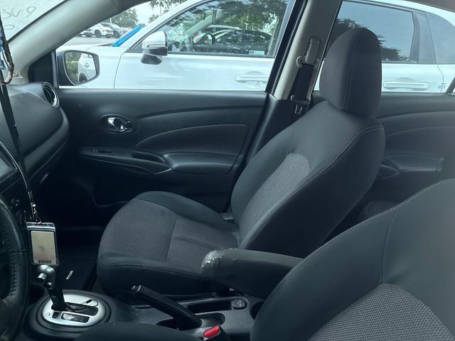 Used 2019 Nissan Versa SV w/ SV Special Edition Package FWD image 8