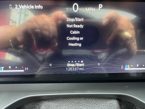 Used 2021 Jeep Grand Cherokee L Laredo AWD/4WD image 19