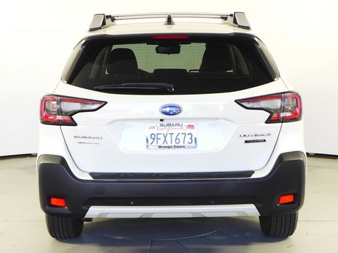 Certified 2023 Subaru Outback Touring AWD/4WD image 8
