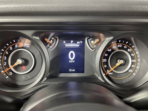 New 2025 Jeep Gladiator Sport image 16