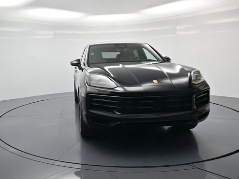 New 2026 Porsche Cayenne Coupe image 33