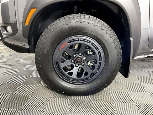 New 2026 Nissan Frontier PRO-4X w/ Pro-4x Convenience Package AWD/4WD image 23