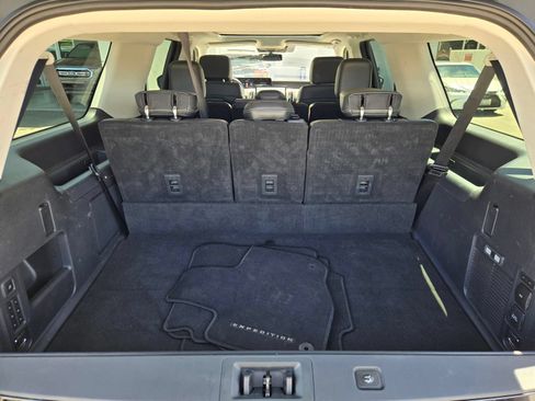 Certified 2025 Ford Expedition Max Platinum AWD/4WD image 30