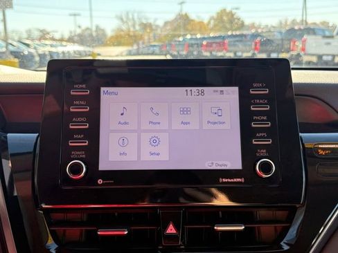 Used 2024 Toyota Camry SE image 15