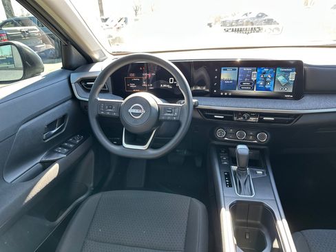 New 2026 Nissan Kicks S image 22