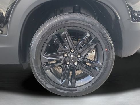 New 2026 Chevrolet TrailBlazer LT w/ Midnight Edition FWD image 35