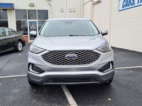 Used 2024 Ford Edge SEL image 2