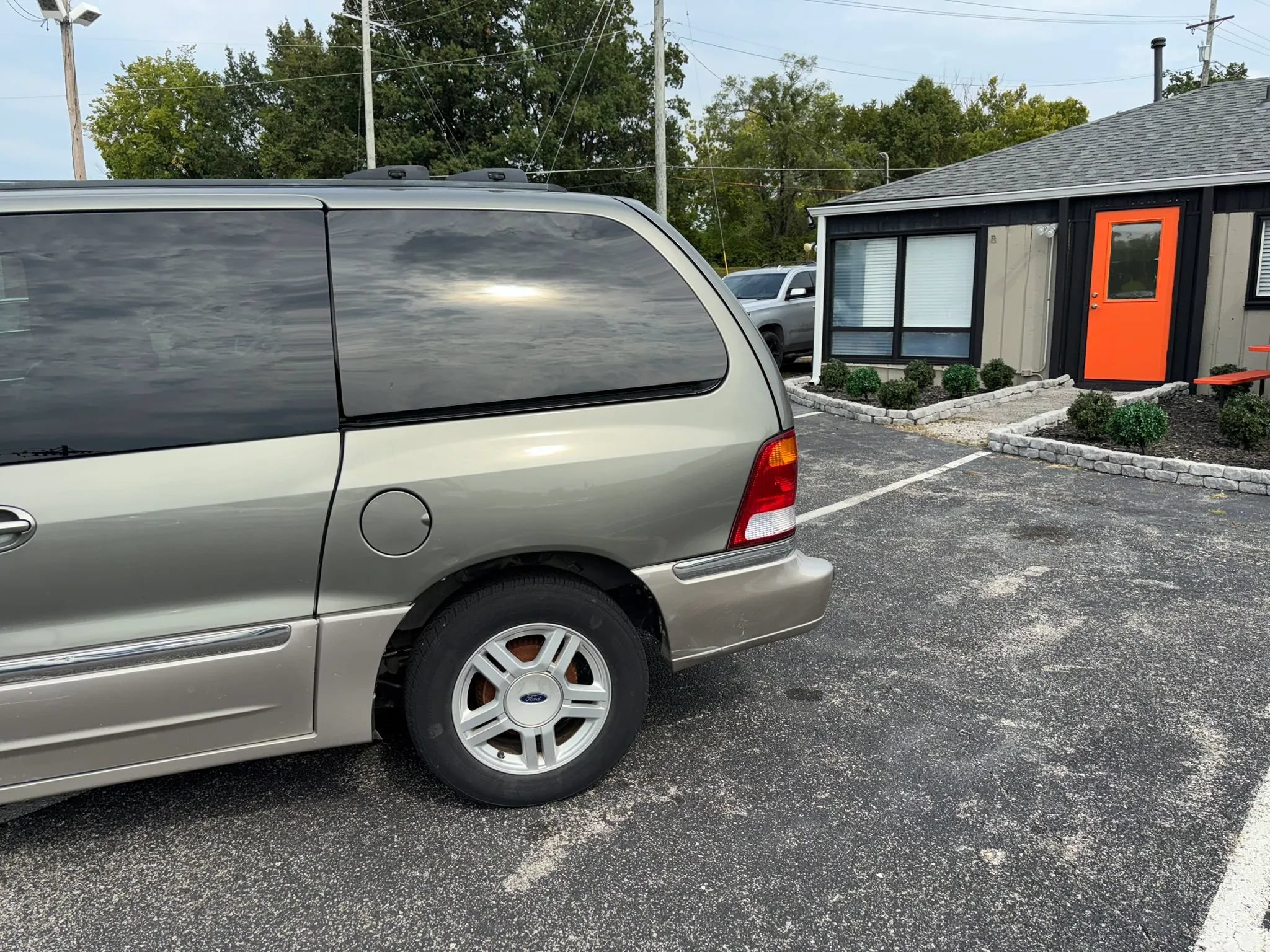 Used 2003 Ford Windstar SEL FWD image 5