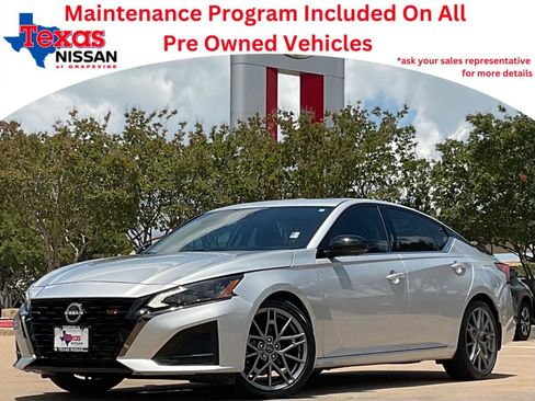 Used 2024 Nissan Altima 2.0 SR FWD image 1