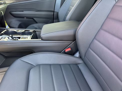New 2026 Volkswagen Atlas SEL AWD/4WD image 17