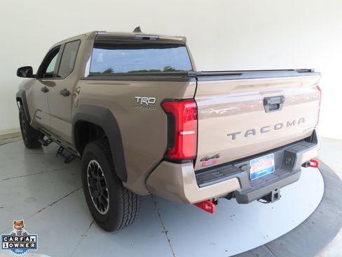 Used 2026 Toyota Tacoma TRD Off-Road AWD/4WD image 6