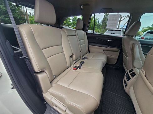 Used 2019 Honda Pilot EX-L image 6