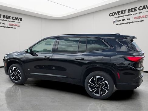 New 2026 Buick Enclave Sport Touring w/ LPO, Floor Liner Package image 6