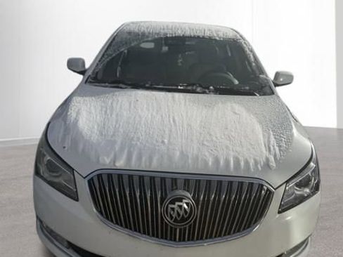 Used 2014 Buick LaCrosse Leather w/ Driver Confidence Package image 2