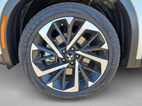 Used 2024 Mitsubishi Outlander SE FWD image 25