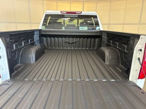 New 2026 Chevrolet Silverado 1500 RST w/ Safety Package AWD/4WD image 32
