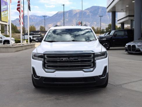 Used 2022 GMC Acadia AT4 w/ Preferred Package AWD/4WD image 9