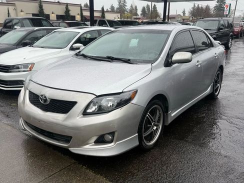 Used 2010 Toyota Corolla S image 6