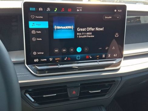 New 2026 Volkswagen Tiguan SE AWD/4WD image 9