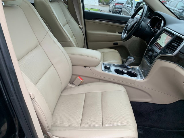 Used 2018 Jeep Grand Cherokee Limited w/ Luxury Group II AWD/4WD image 10