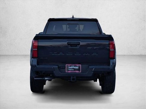 Used 2025 Toyota Tacoma SR5 image 7