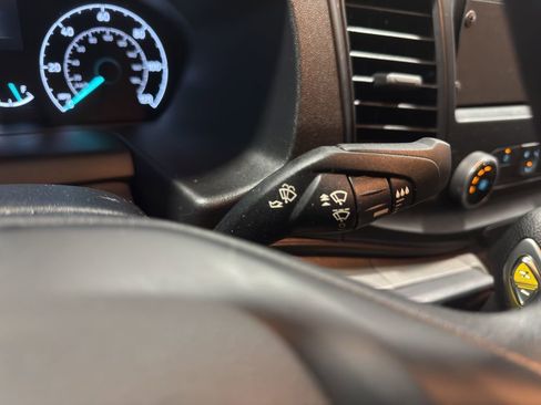 Used 2020 Ford Transit 350 Base image 27