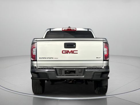 Used 2018 GMC Canyon SLT w/ Driver Alert Package image 4