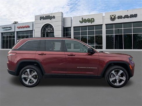 New 2026 Jeep Grand Cherokee Limited image 2