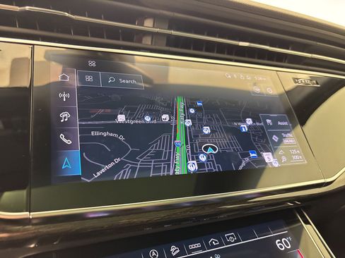 Used 2025 Audi Q7 2.0T Premium w/ Convenience Package image 23