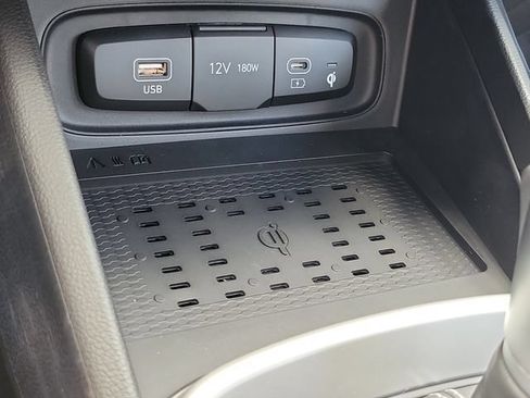 New 2026 Hyundai Venue SEL FWD image 13