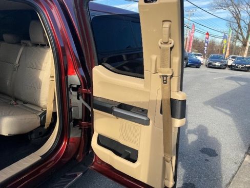 Used 2016 Ford F150 XLT w/ Equipment Group 301A Mid image 38