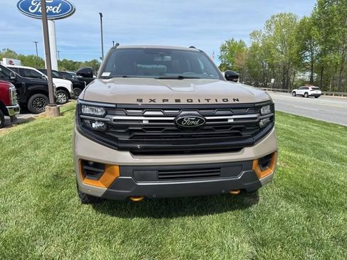 New 2026 Ford Expedition Tremor AWD/4WD image 3