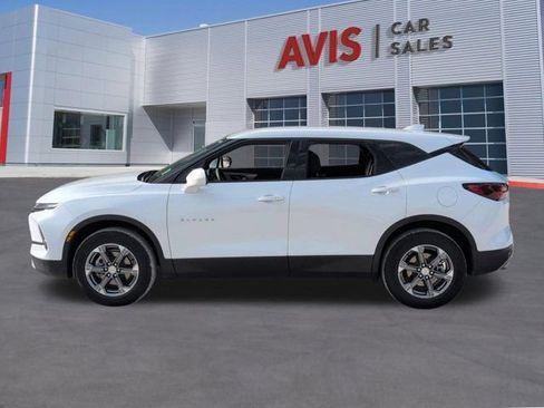 Used 2025 Chevrolet Blazer LT FWD image 10