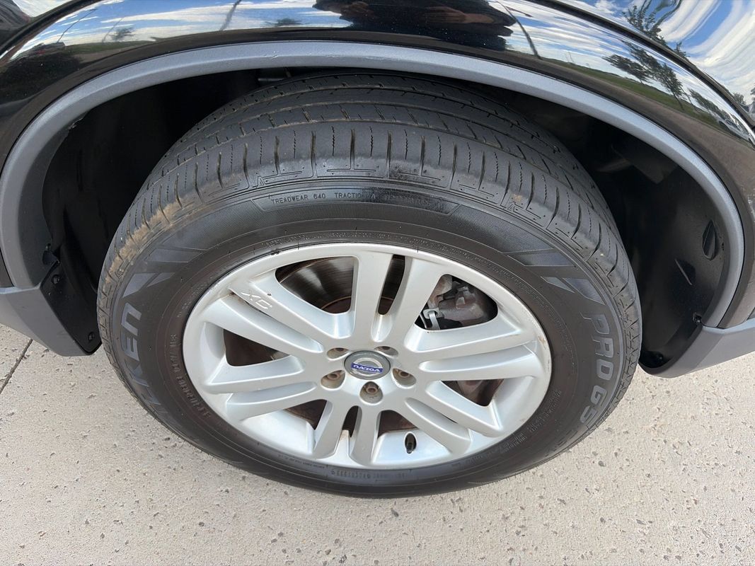 Used 2010 Volvo XC90 3.2 FWD image 21
