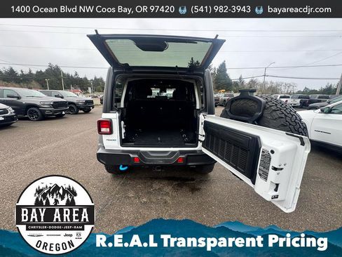 Used 2024 Jeep Wrangler Willys image 7