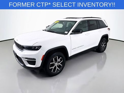 New 2025 Jeep Grand Cherokee Limited w/ Trailer Tow Package image 3