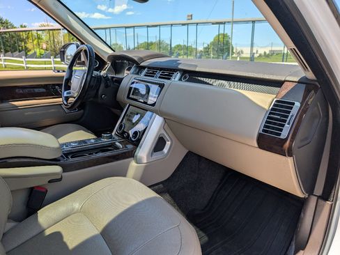 Used 2019 Land Rover Range Rover HSE AWD/4WD image 33