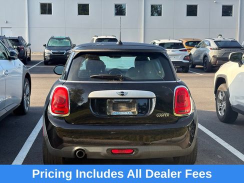 Used 2015 MINI Cooper 2-Door Hardtop FWD image 5