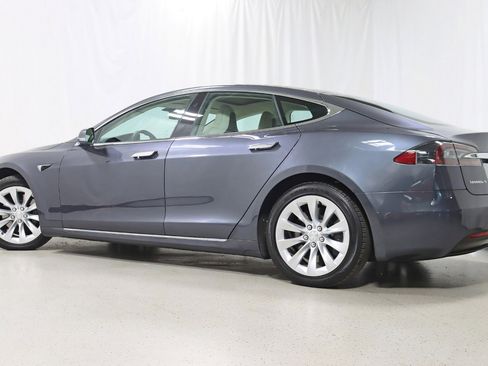 Used 2019 Tesla Model S 100D AWD/4WD image 9
