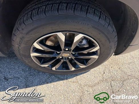 Certified 2022 Chevrolet TrailBlazer LT w/ Convenience Package AWD/4WD image 23