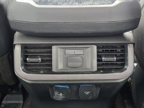 Used 2021 Ford F150 Platinum w/ Equipment Group 701A High AWD/4WD image 36