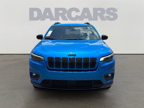 Used 2023 Jeep Cherokee Altitude Lux w/ Lux Elite Package AWD/4WD image 2