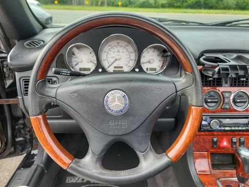Used 2004 Mercedes-Benz SLK 320 image 12