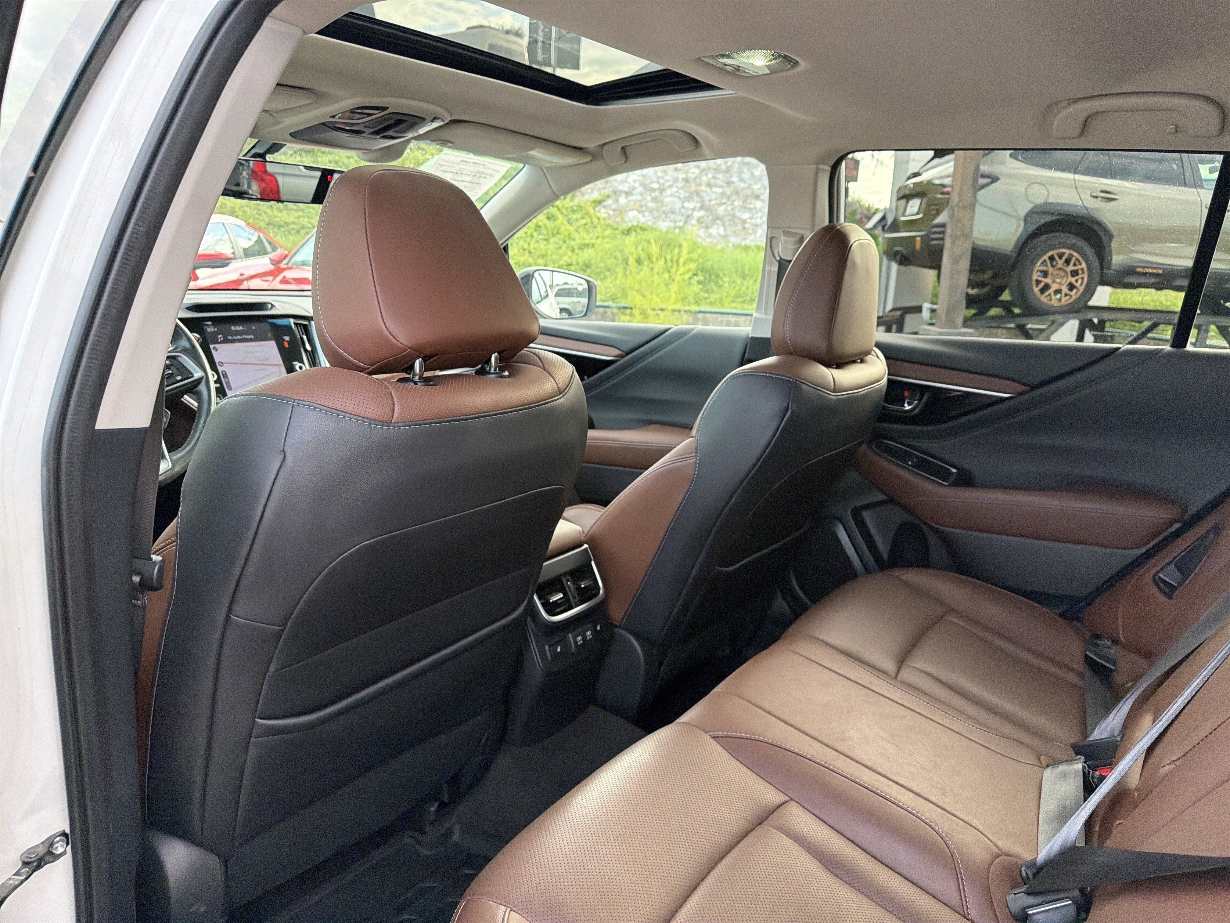 Used 2021 Subaru Outback Touring XT AWD/4WD image 26
