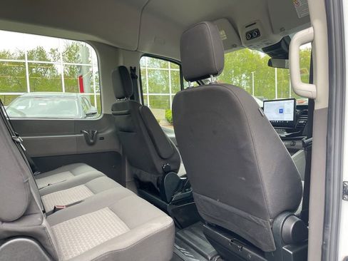 Used 2023 Ford Transit 350 XLT RWD image 15