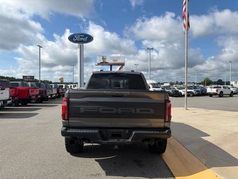 Used 2024 Ford F150 Raptor AWD/4WD image 4