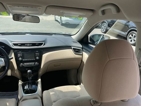 Used 2016 Nissan Rogue S AWD/4WD image 17