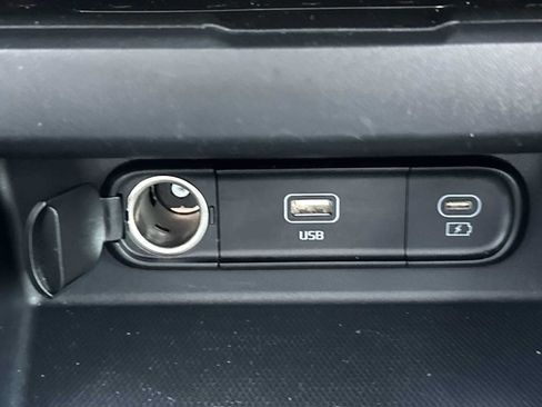 Used 2024 Kia Seltos EX FWD image 34