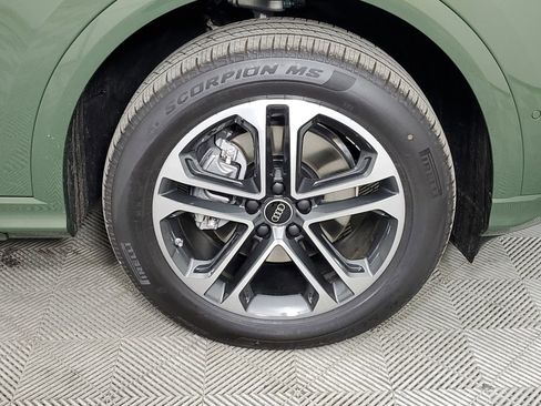 New 2026 Audi Q5 Premium image 14